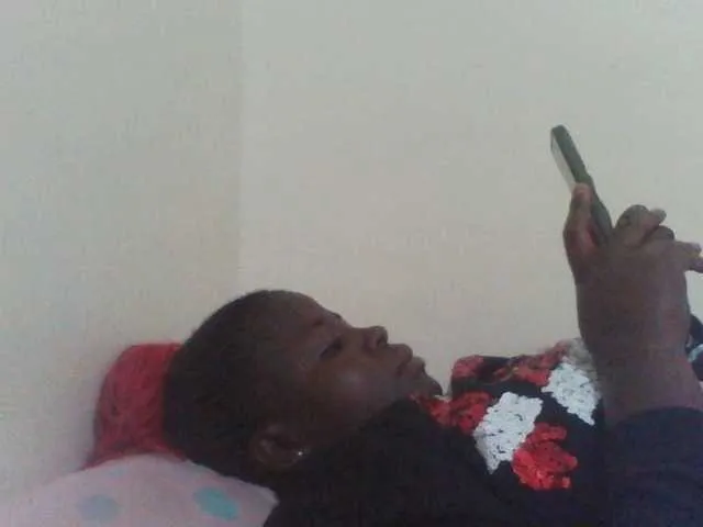 Live sex webcam photo for angelofkenya #277677786
