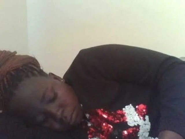Live sex webcam photo for angelofkenya #277788663