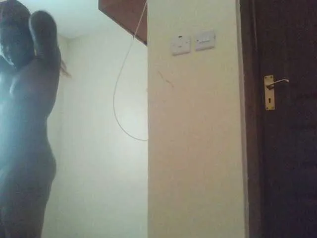 Live sex webcam photo for angelofkenya #277879180