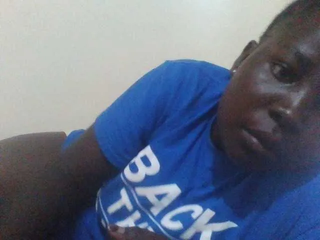 Live sex webcam photo for angelofkenya #277947278
