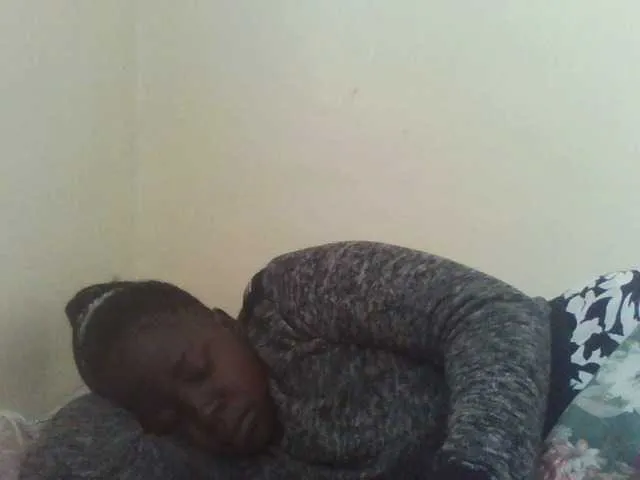 Live sex webcam photo for angelofkenya #278074401