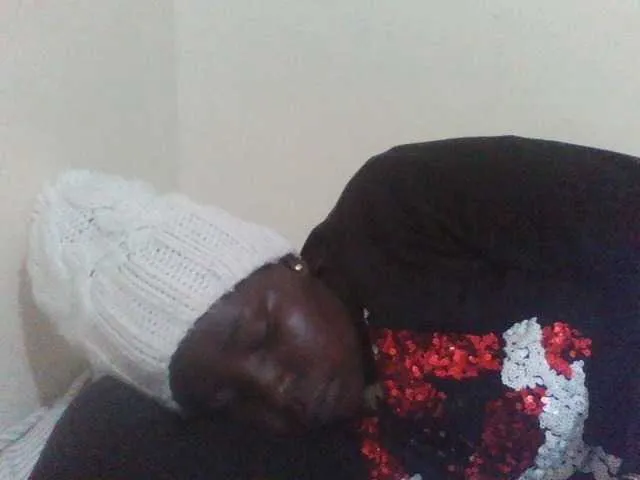 Live sex webcam photo for angelofkenya #278095355