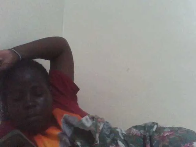 Live sex webcam photo for angelofkenya #278129419