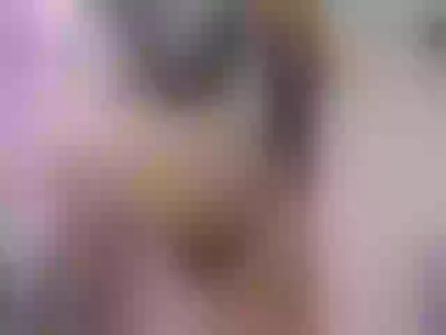 Live sex webcam photo for angeloflovee #290580478
