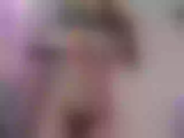 Live sex webcam photo for angeloflovee #290587685