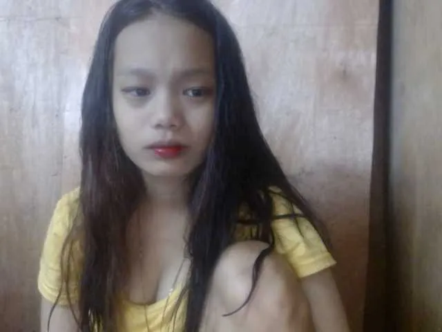 Live sex webcam photo for angelshowcums #273011818