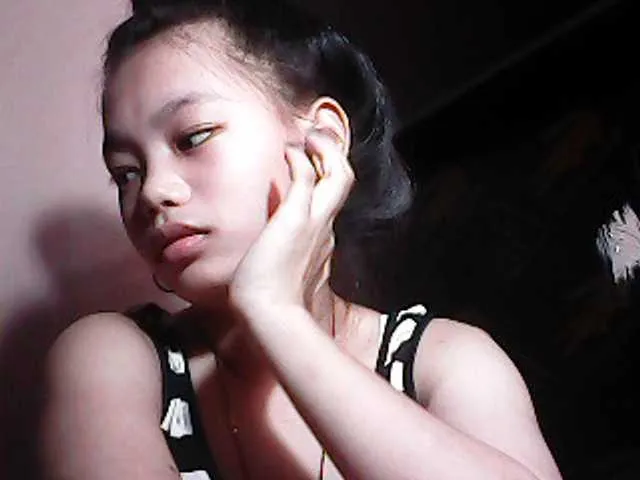 Live sex webcam photo for angelshowcums #273538265