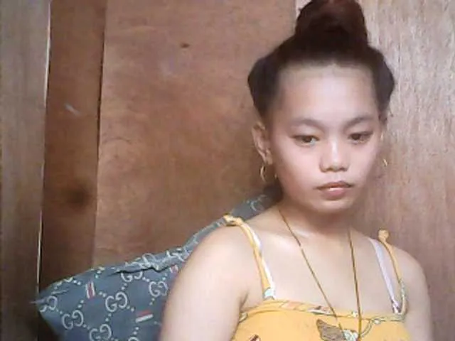 Live sex webcam photo for angelshowcums #273621432