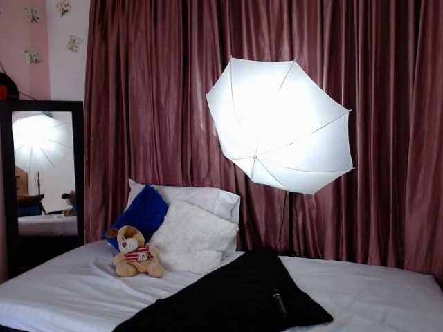 Live sex webcam photo for angely20 #272024070