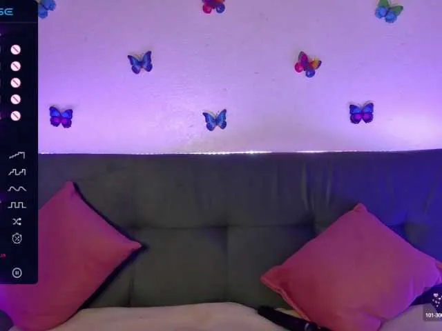 Live sex webcam photo for aniiha #277835259