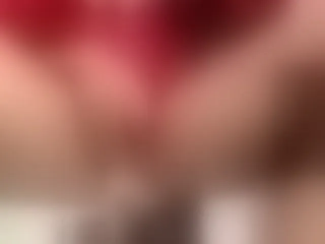 Live sex webcam photo for anikaweb8 #272030515