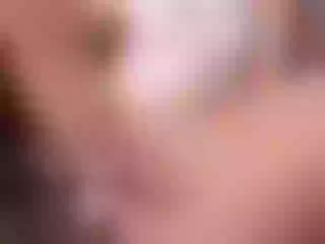 Live sex webcam photo for anikaweb8 #272930153
