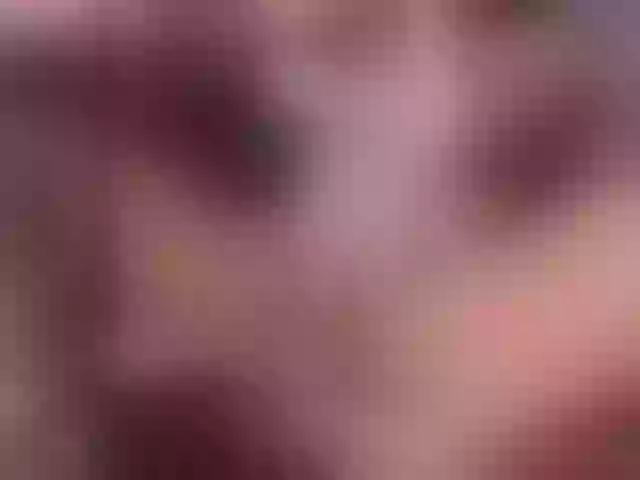 Live sex webcam photo for anikaweb8 #274515856