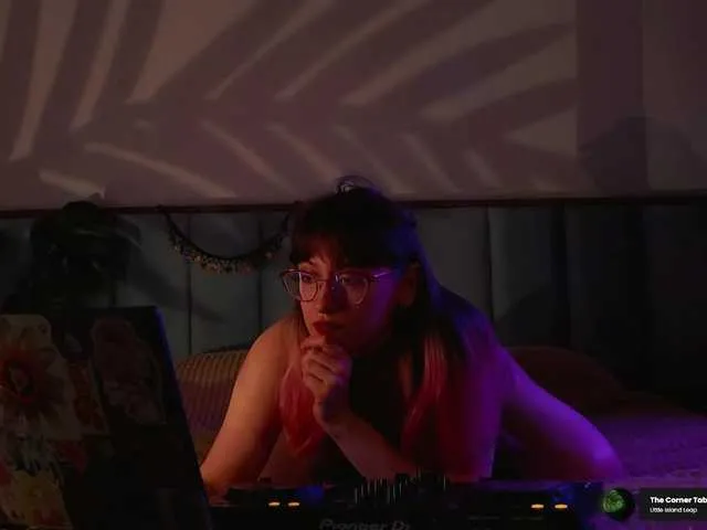 Live sex webcam photo for anime-couple #290923096