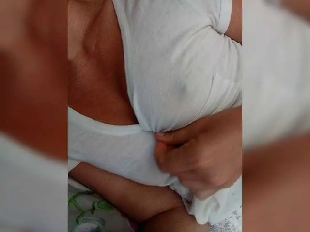 Live sex webcam photo for aniram2221 #275825121