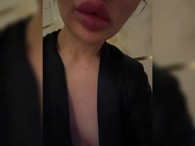 Live sex webcam photo for aniram2221 #294083305
