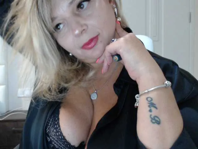 Live sex webcam photo for aniutkamau #276256321