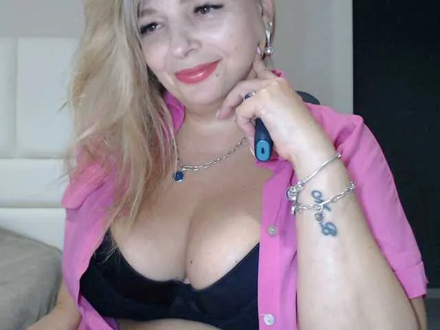 Live sex webcam photo for aniutkamau #291434385