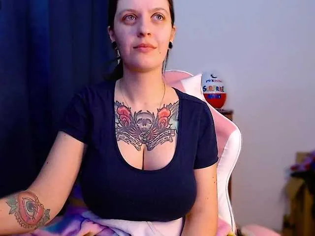 Live sex webcam photo for ann-mikele #290473505