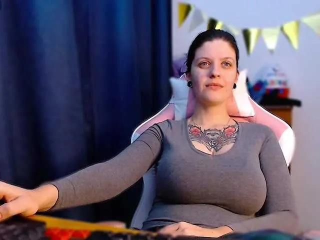 Live sex webcam photo for ann-mikele #290601245