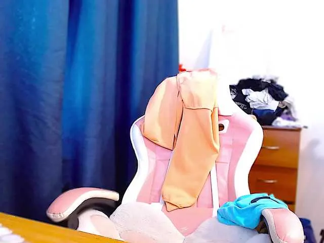 Live sex webcam photo for ann-mikele #291701122