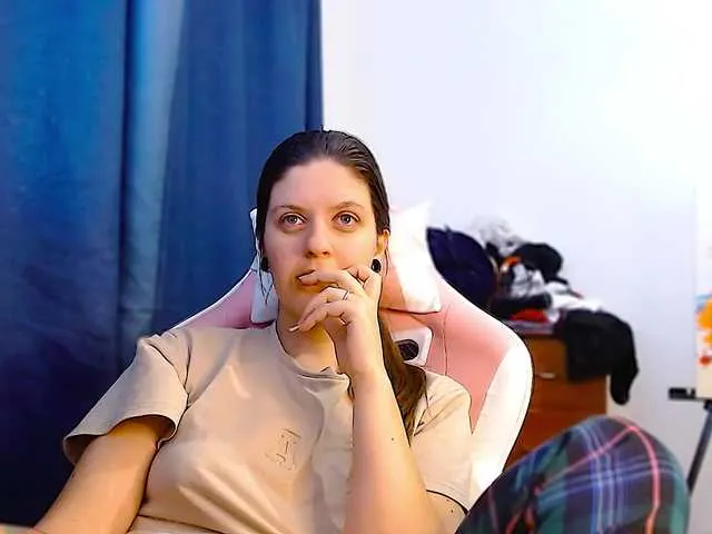 Live sex webcam photo for ann-mikele #292183777