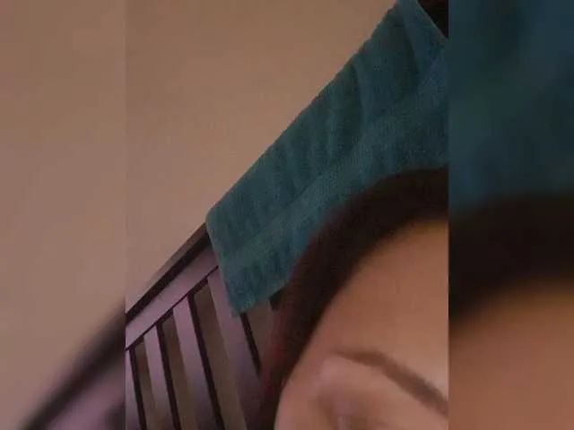 Live sex webcam photo for annaaaaa #272119662