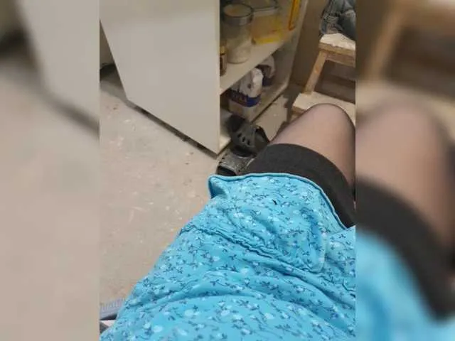 Live sex webcam photo for annaaaaa #272502317