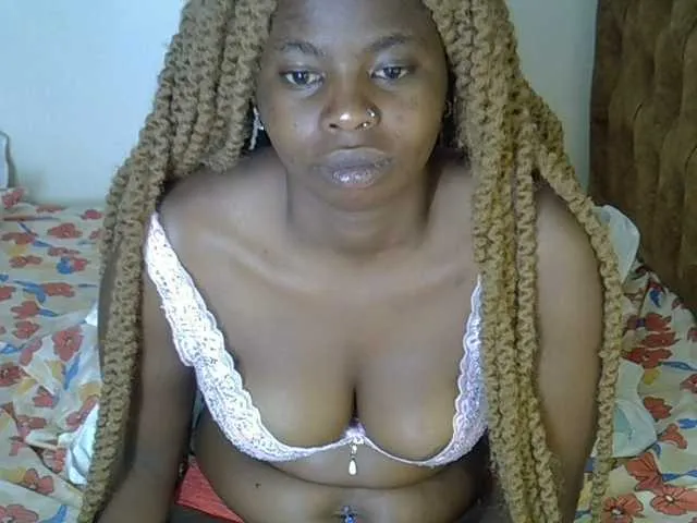 Live sex webcam photo for annabella3 #290503621