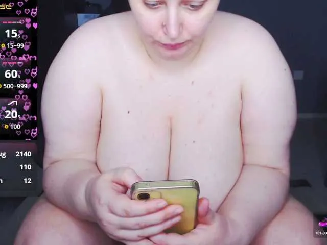 Live sex webcam photo for annablueready #294010341
