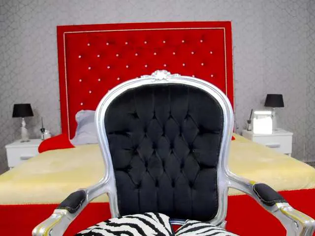 Live sex webcam photo for annamontrix #273079553