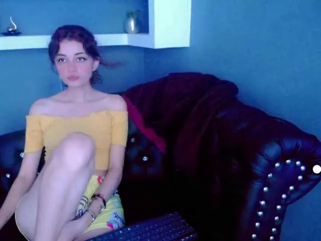 Live sex webcam photo for anne-white #271696881