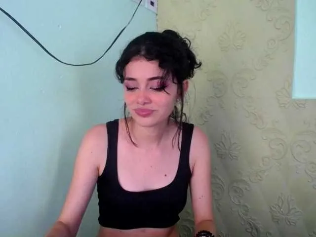 Live sex webcam photo for anne-white #273026115