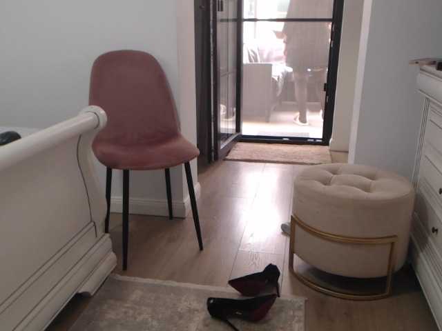 Live sex webcam photo for anne5 #291260404