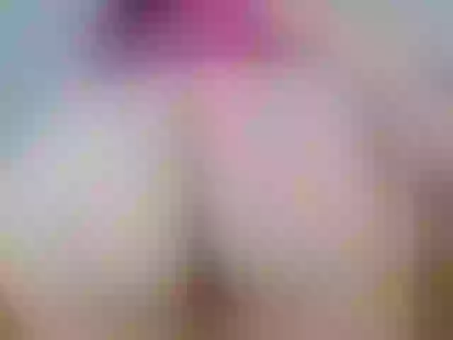 Live sex webcam photo for annemariy #277693587