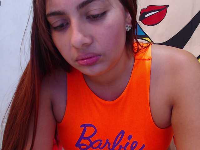 Live sex webcam photo for annie-adams #274617020