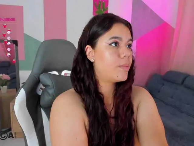 Live sex webcam photo for annie-barozzi #275787498