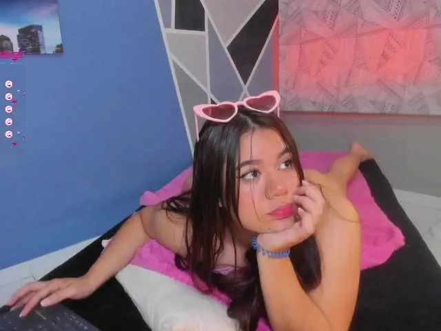 Live sex webcam photo for annie-barozzi #276005798