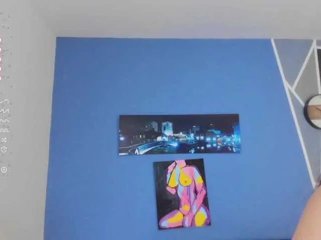 Live sex webcam photo for annie-barozzi #276193023