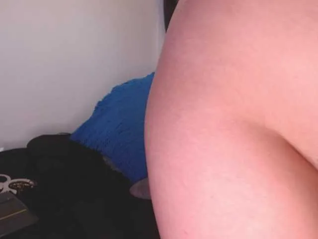 Live sex webcam photo for annie-jamess #272163811