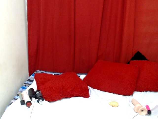 Live sex webcam photo for annieclark #272669628