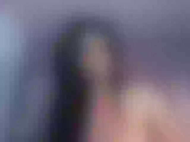 Live sex webcam photo for annieomelonss #273454499