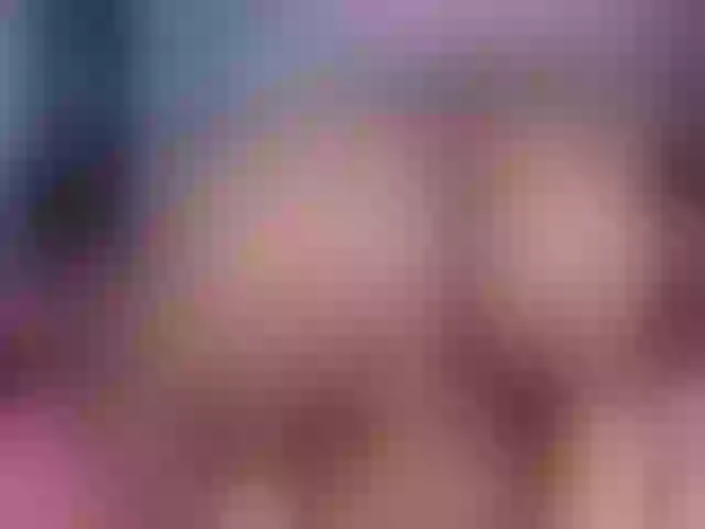 Live sex webcam photo for annieomelonss #273596370