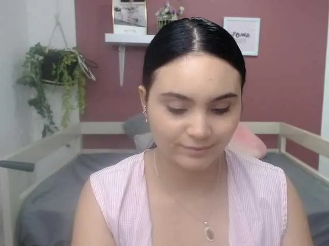 Live sex webcam photo for annitasweet34 #274387184