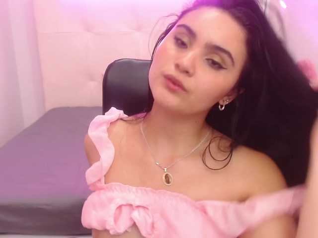 Live sex webcam photo for annitasweet34 #274598389