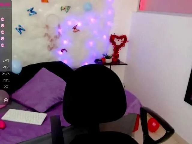 Live sex webcam photo for anny3117 #272426880