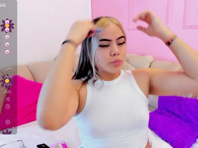 Live sex webcam photo for AnnyBrand #278279735