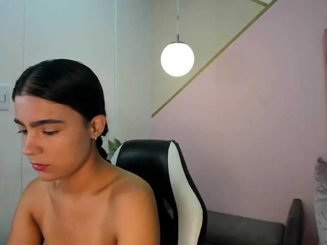Live sex webcam photo for annyssweet #276627084