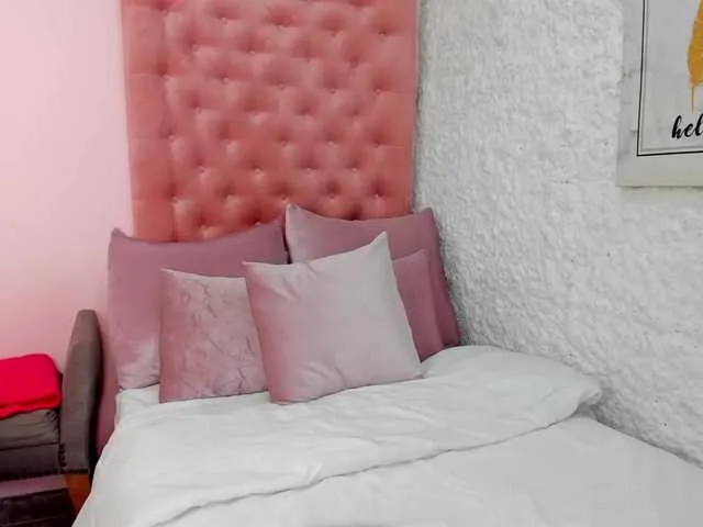 Live sex webcam photo for annyssweet #276676836
