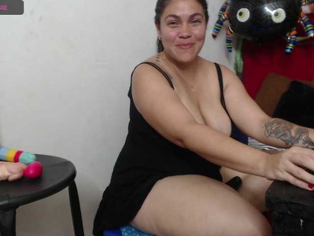 Live sex webcam photo for annystich #276600187